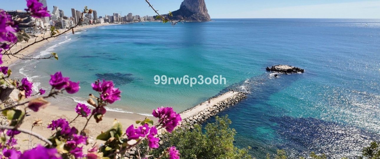 Neue Gebäude - Villa - Calpe - Calpe Centro