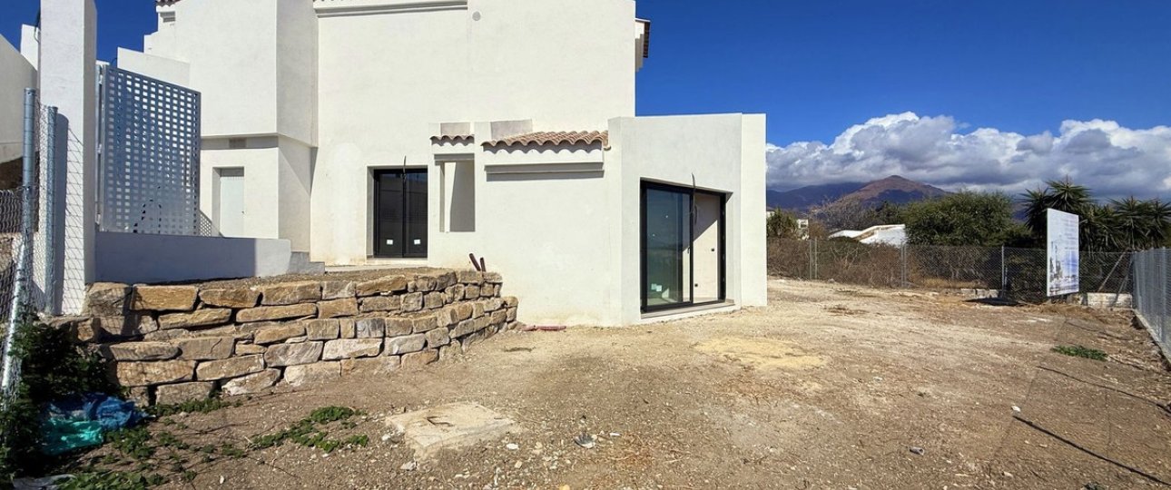 Neue Gebäude - Villa - Estepona - Estepona Centro