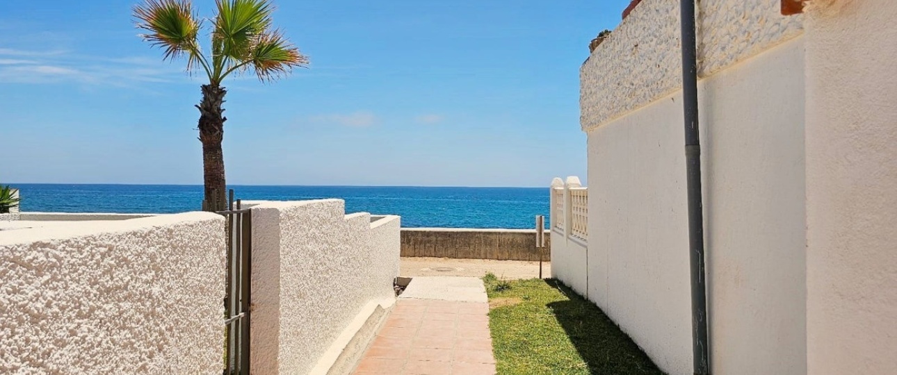 Neue Gebäude - Villa - Estepona - Estepona Centro