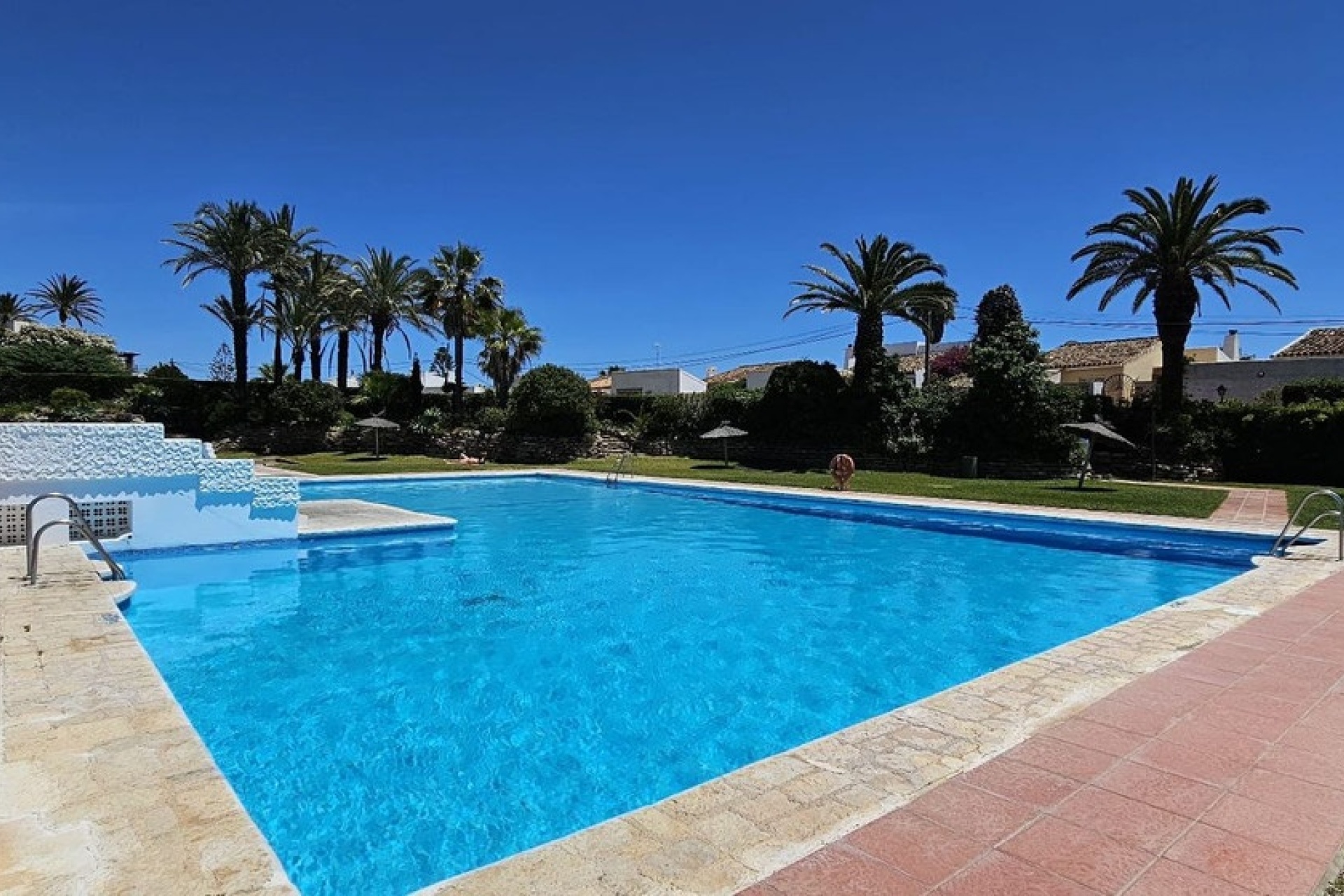Neue Gebäude - Villa - Estepona - Estepona Centro