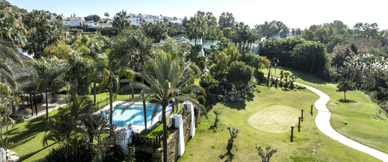 Neue Gebäude - Villa - Estepona - Estepona Centro