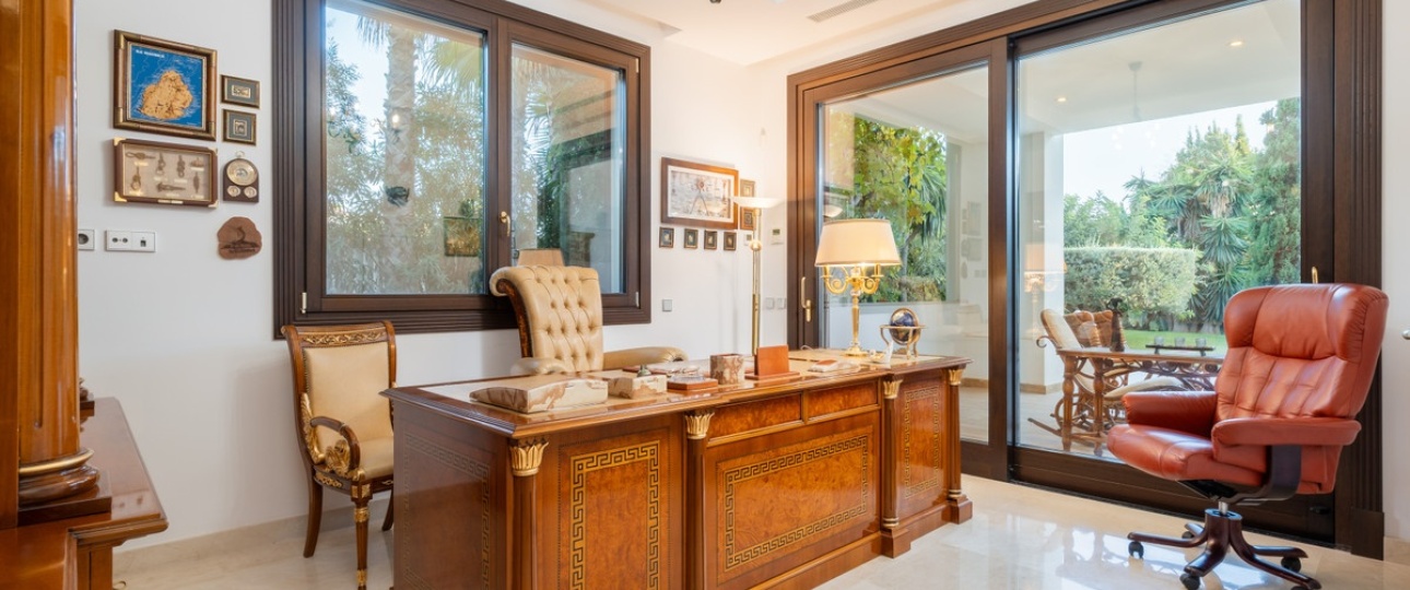 Neue Gebäude - Villa - Estepona - Estepona Centro