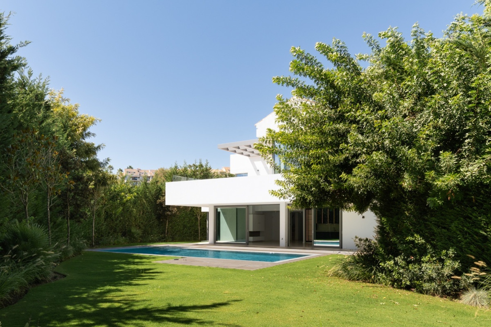 Neue Gebäude - Villa - Estepona - Estepona Centro