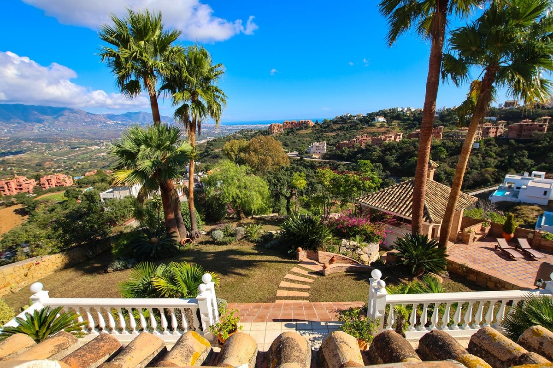 Neue Gebäude - Villa - Marbella - La Mairena