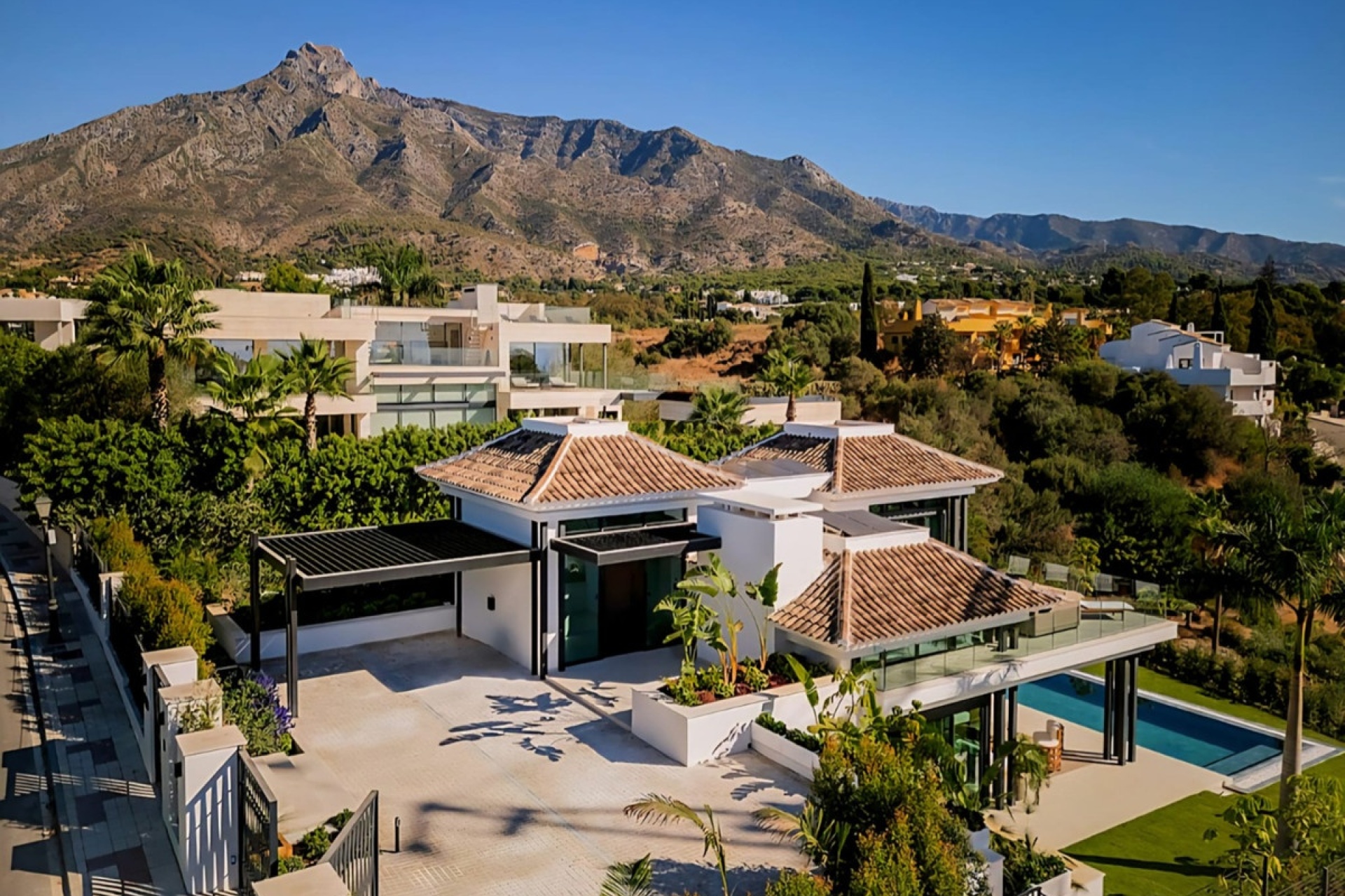 Neue Gebäude - Villa - Marbella - Marbella Centro
