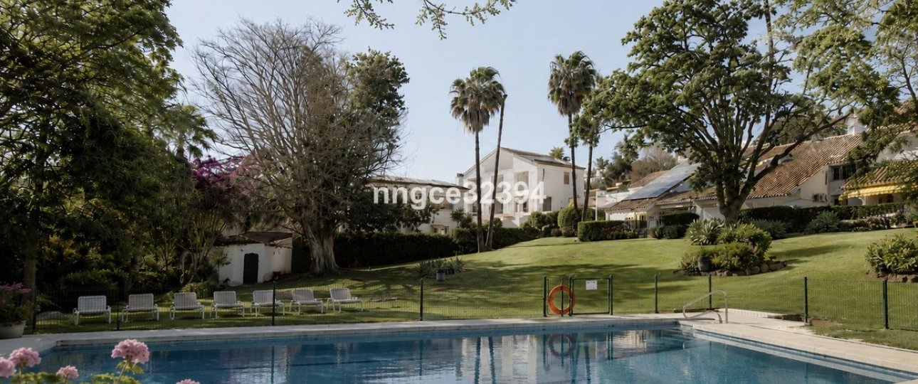 Neue Gebäude - Villa - Marbella - Puerto Banús