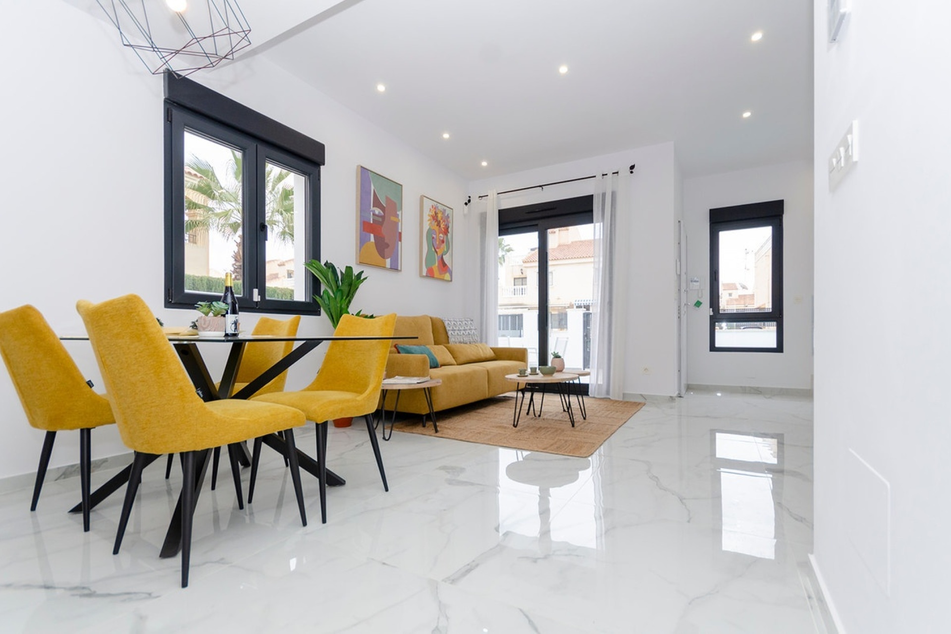 Neue Gebäude - Villa - Torrevieja - Torrevieja Centro