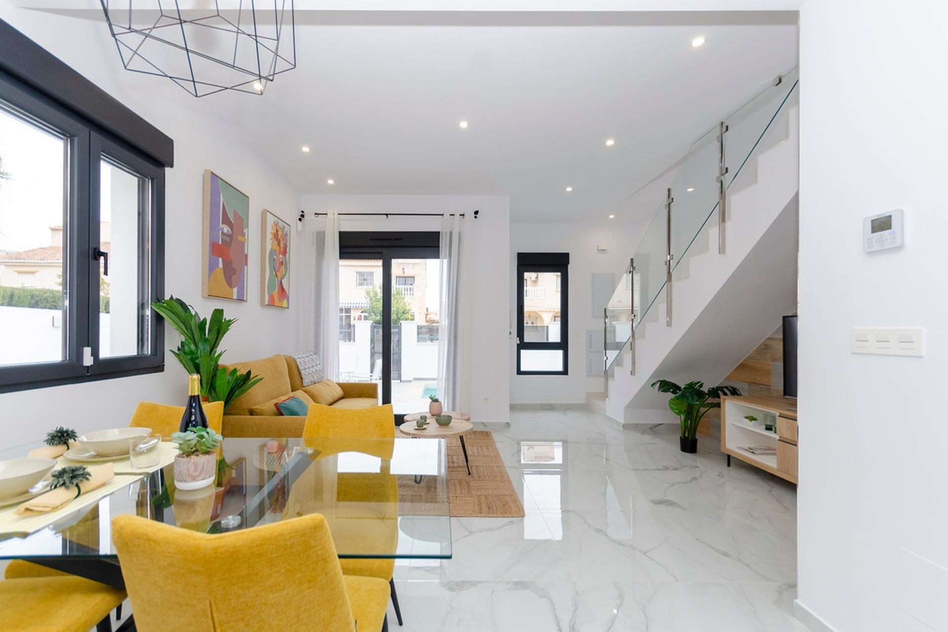 Neue Gebäude - Villa - Torrevieja - Torrevieja Centro