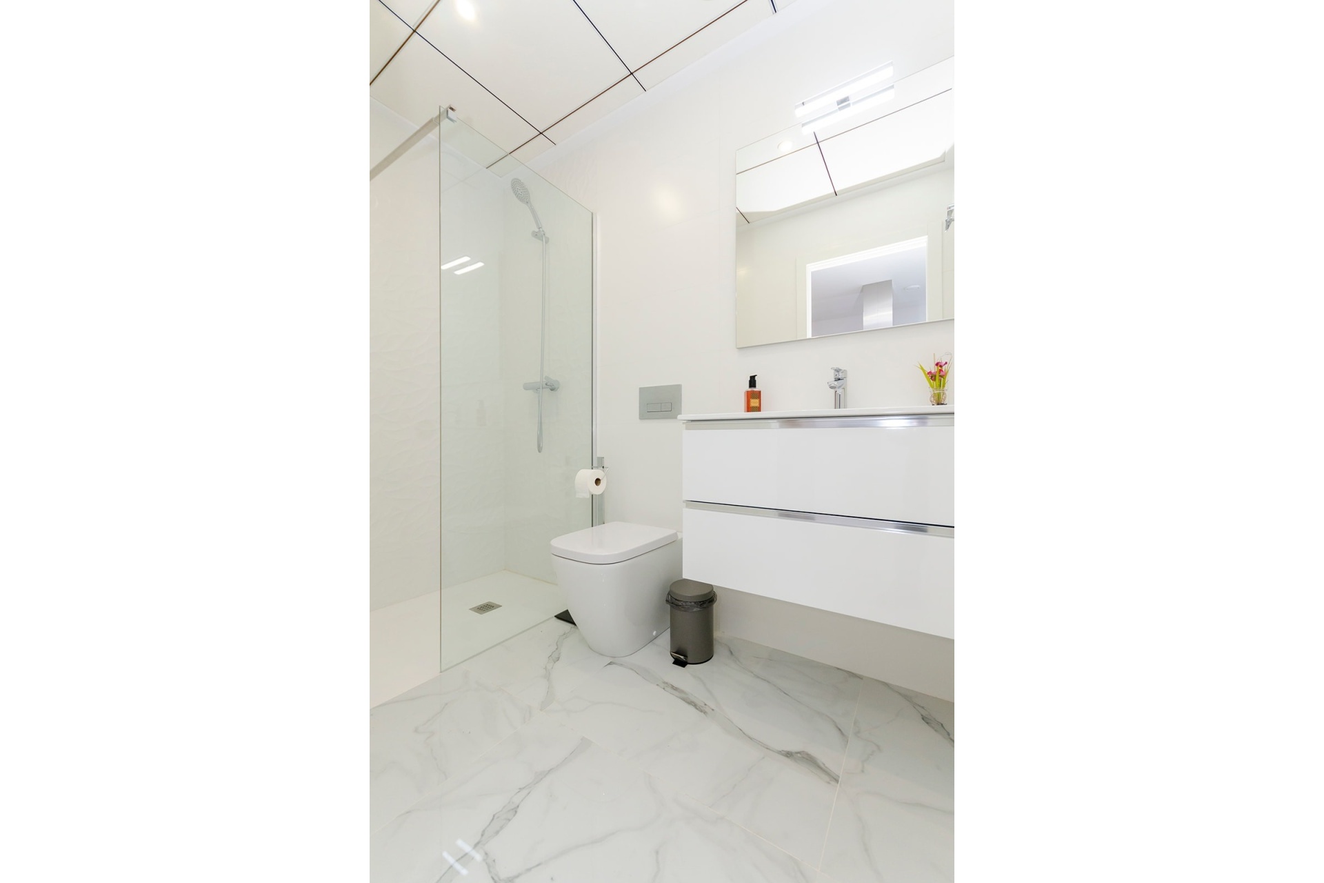 Neue Gebäude - Villa - Torrevieja - Torrevieja Centro