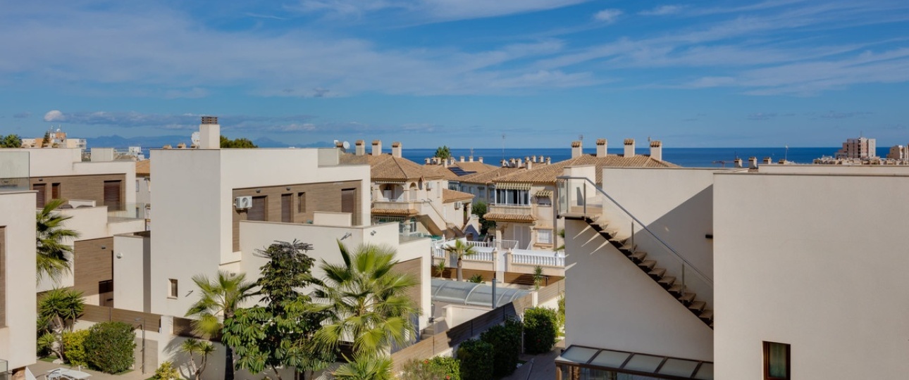 Neue Gebäude - Villa - Torrevieja - Torrevieja Centro