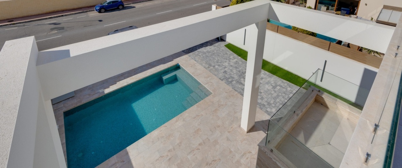 Neue Gebäude - Villa - Torrevieja - Torrevieja Centro