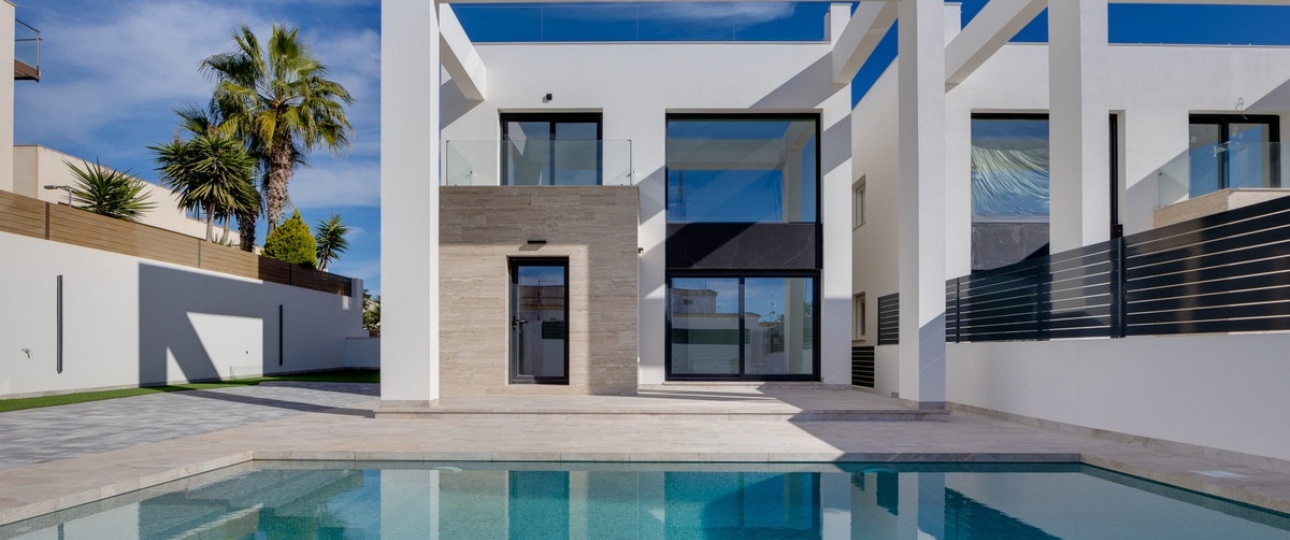 Neue Gebäude - Villa - Torrevieja - Torrevieja Centro