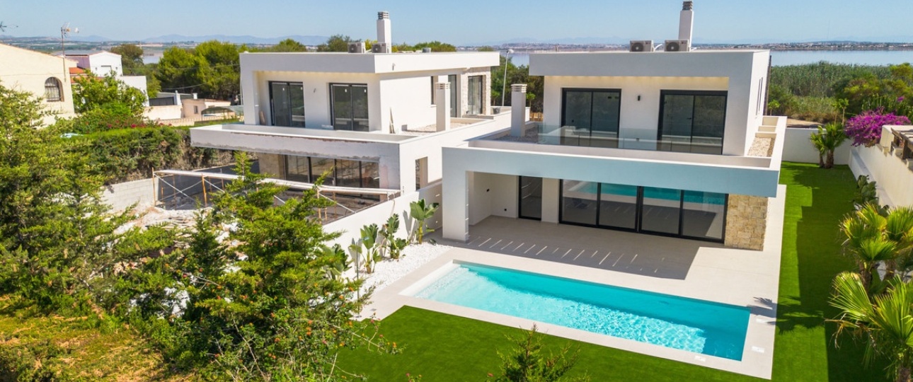 Neue Gebäude - Villa - Torrevieja - Torrevieja Centro