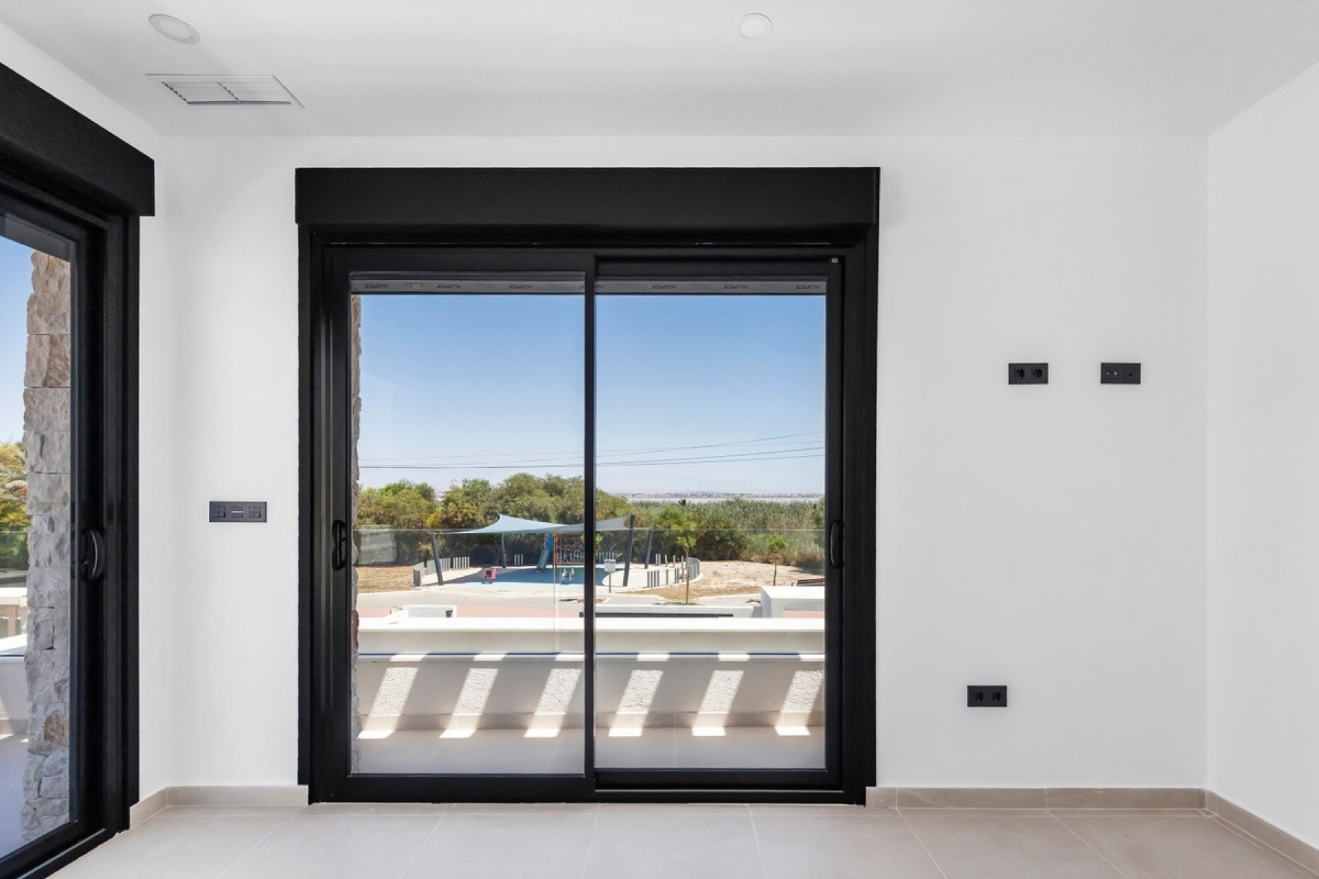 Neue Gebäude - Villa - Torrevieja - Torrevieja Centro