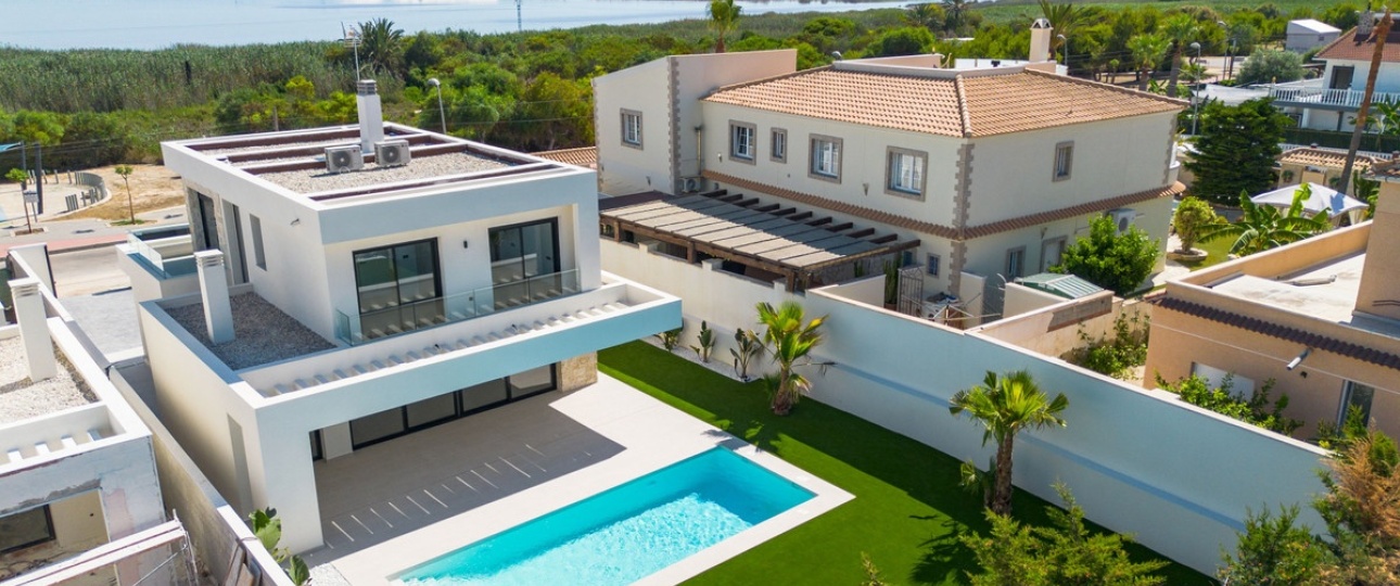 Neue Gebäude - Villa - Torrevieja - Torrevieja Centro