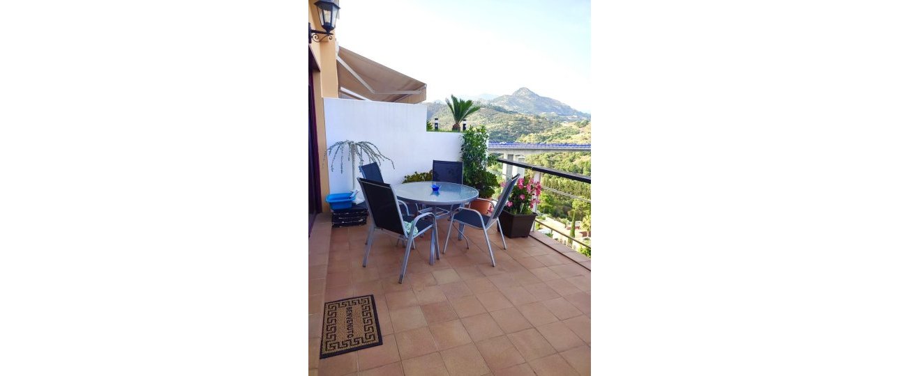 Resale - apartment - Benahavís - Benahavís Centro