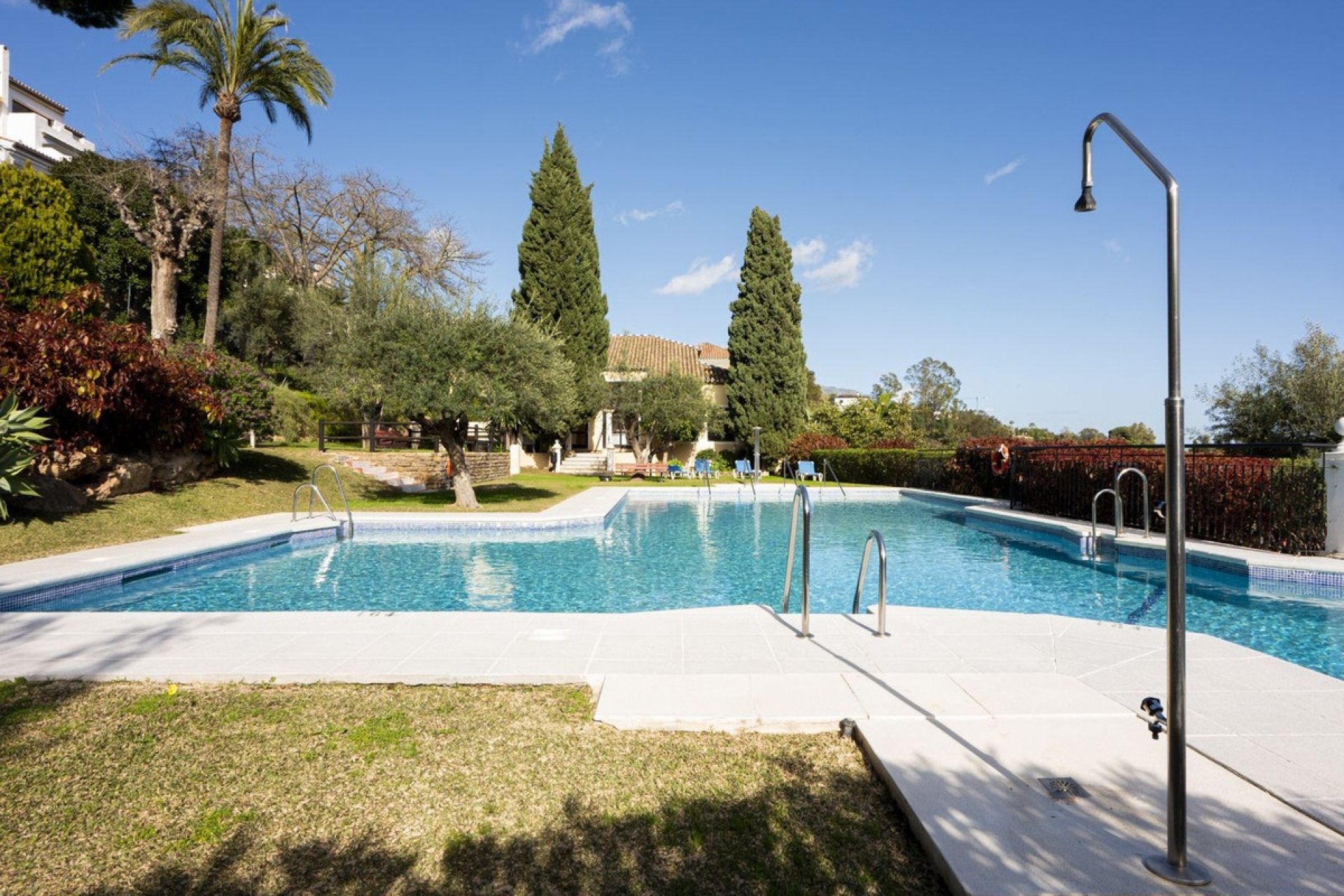 Resale - apartment - Benahavís - Benahavís Centro