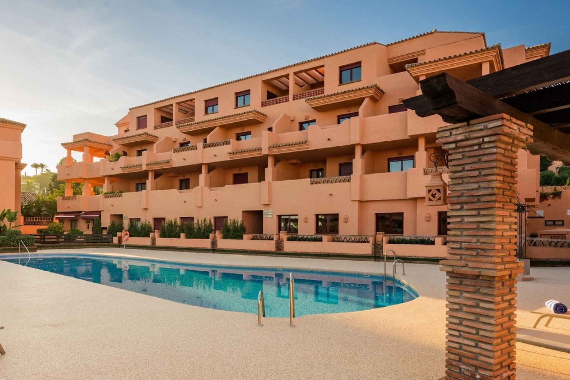 Resale - apartment - Benahavís - Benahavís Centro