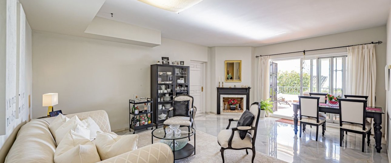 Resale - apartment - Benahavís - Benahavís Centro