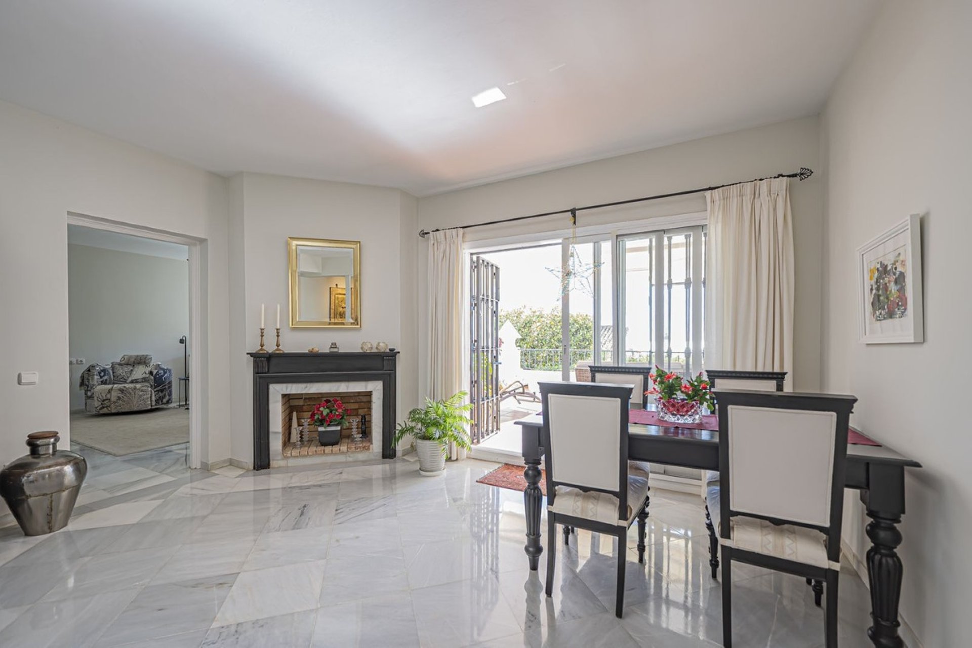 Resale - apartment - Benahavís - Benahavís Centro