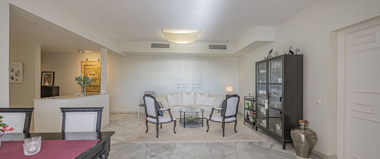Resale - apartment - Benahavís - Benahavís Centro