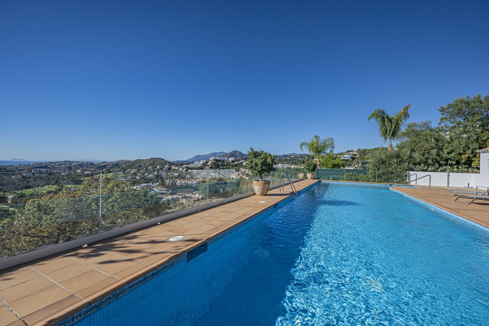 Resale - apartment - Benahavís - Benahavís Centro