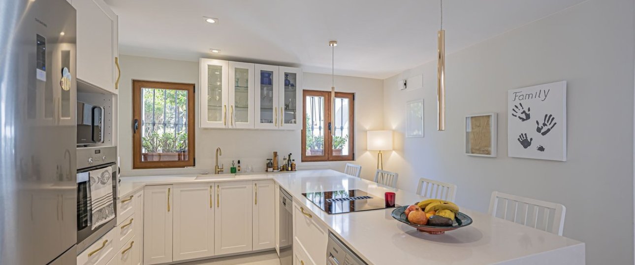 Resale - apartment - Benahavís - Benahavís Centro