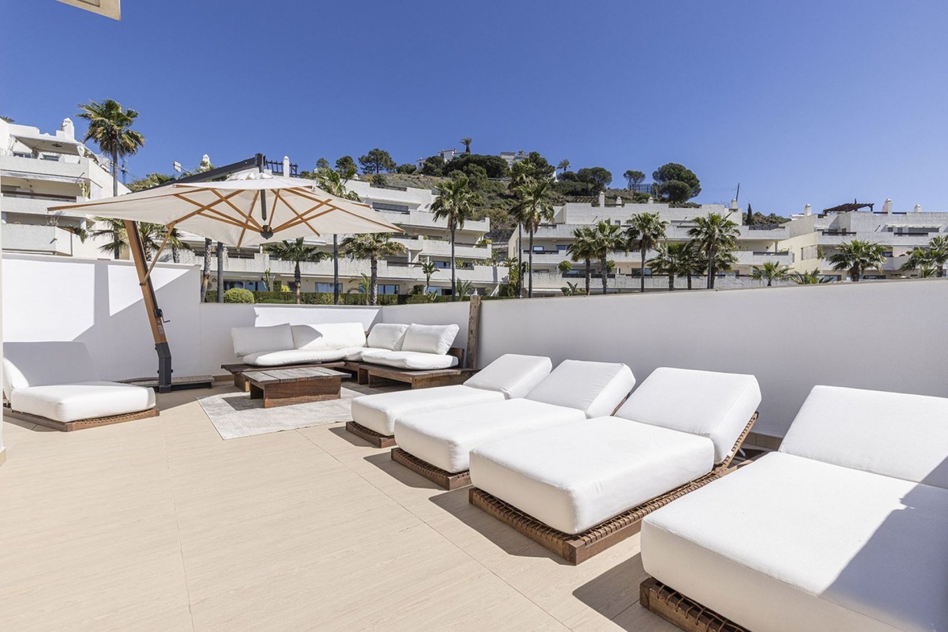 Resale - apartment - Benahavís - Benahavís Centro