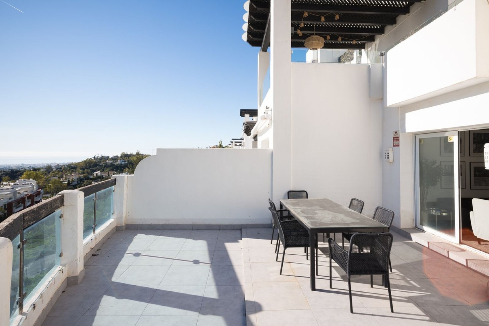 Resale - apartment - Benahavís - Benahavís Centro