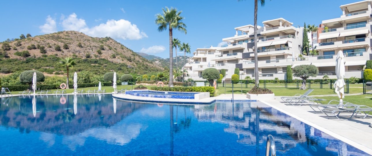 Resale - apartment - Benahavís - Benahavís Centro