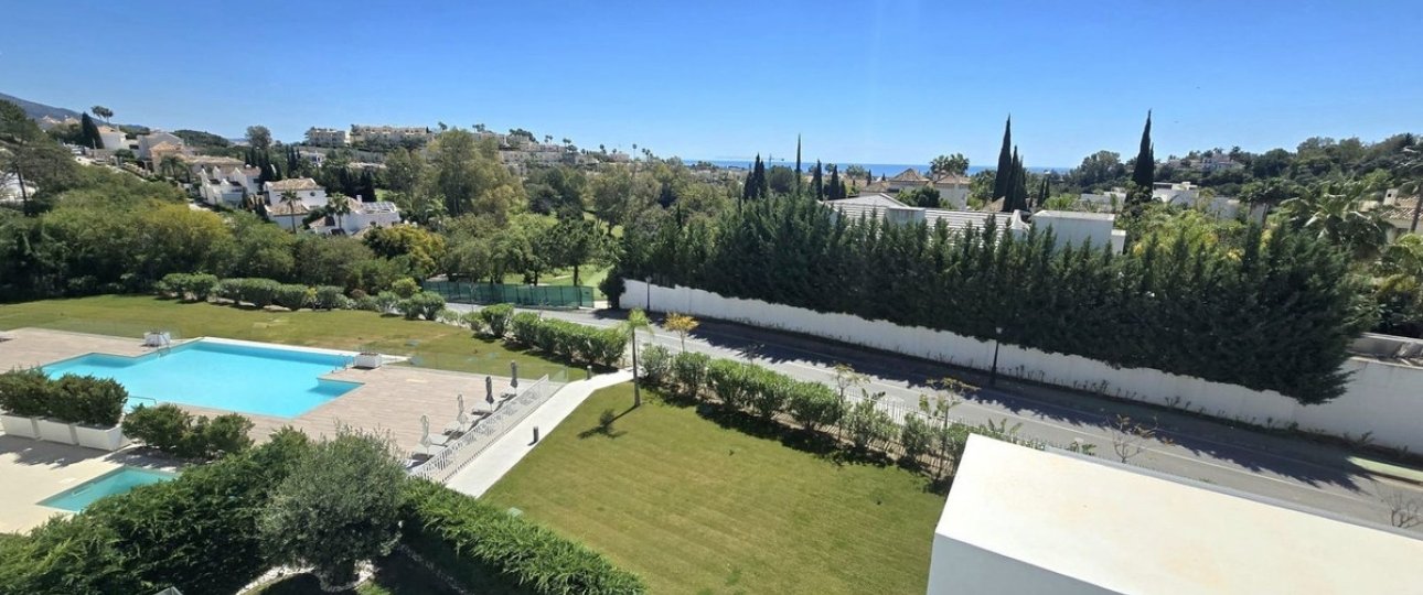 Resale - apartment - Benahavís - Benahavís Centro
