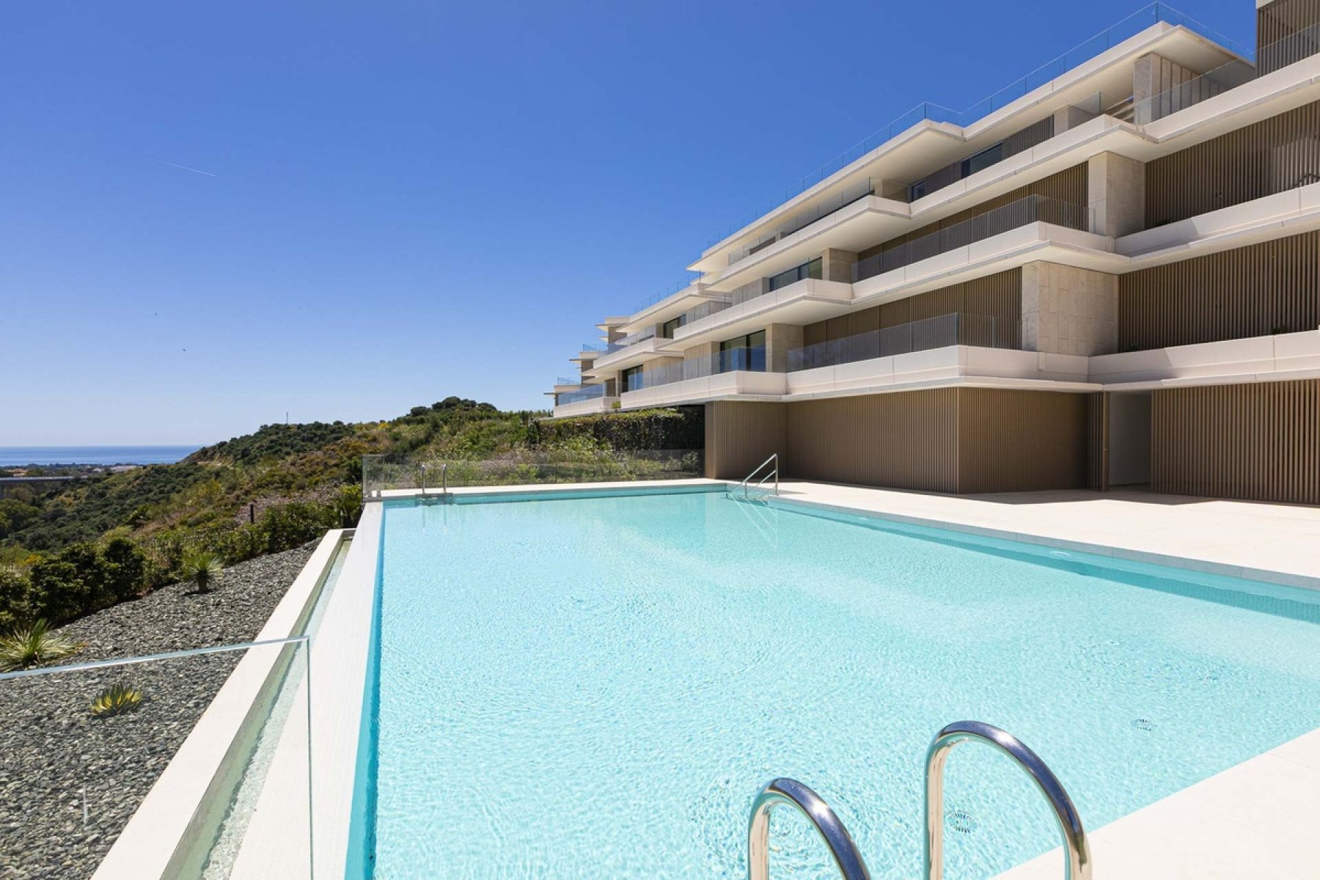 Resale - apartment - Benahavís - Benahavís Centro
