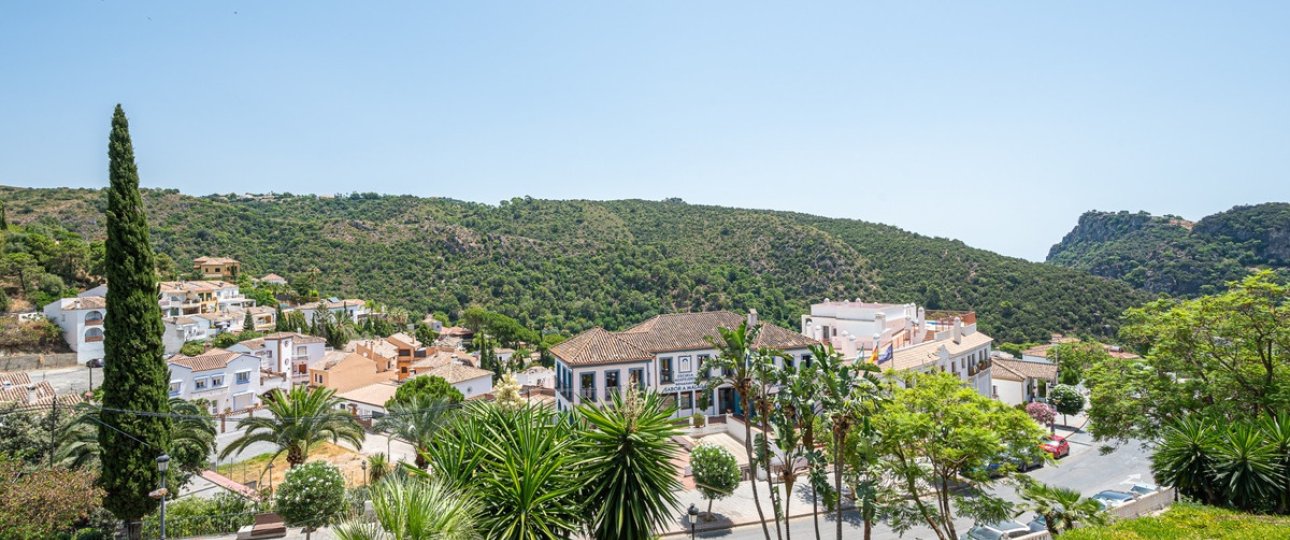 Resale - apartment - Benahavís - Benahavís Centro