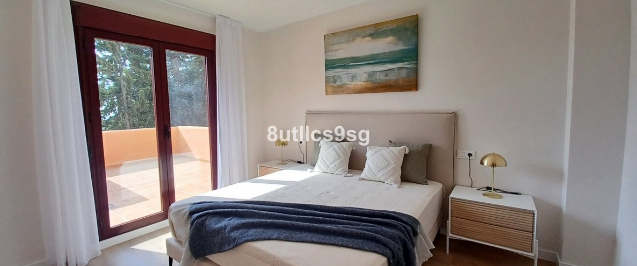 Resale - apartment - Benahavís - Benahavís Centro