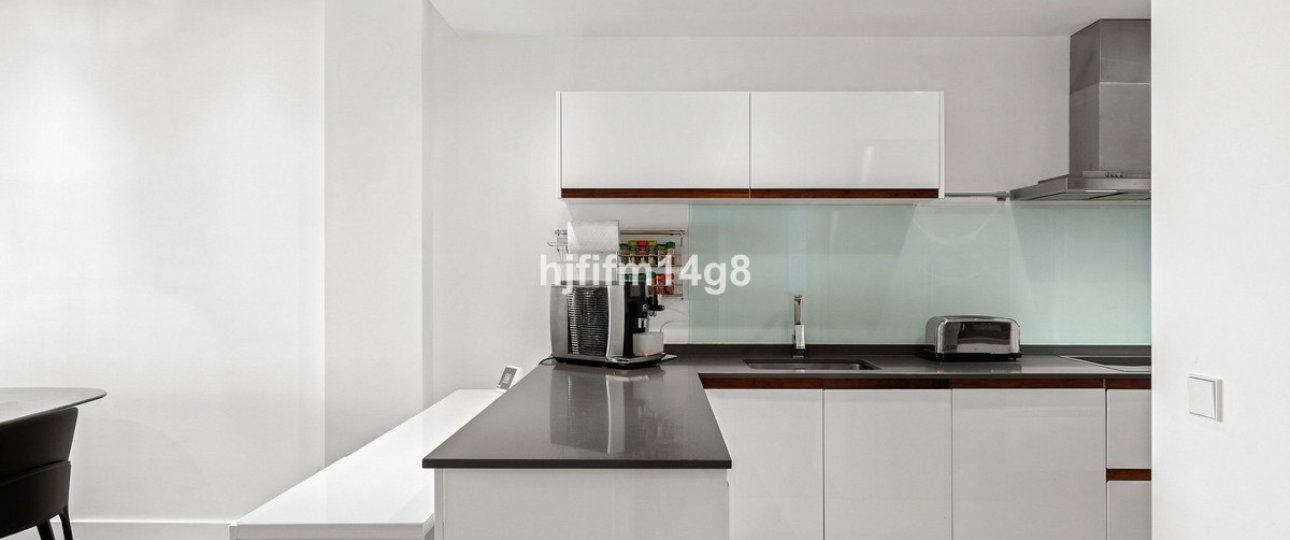 Resale - apartment - Benahavís - Benahavís Centro