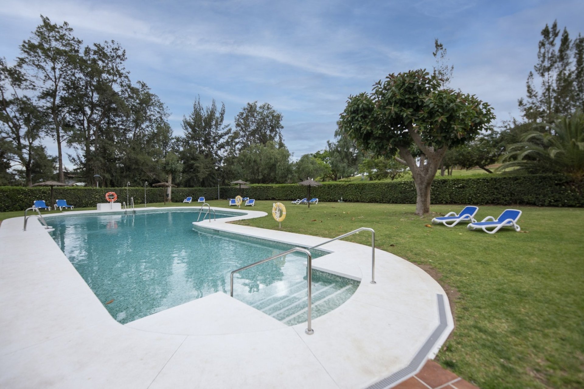 Resale - apartment - Benahavís - Benahavís Centro