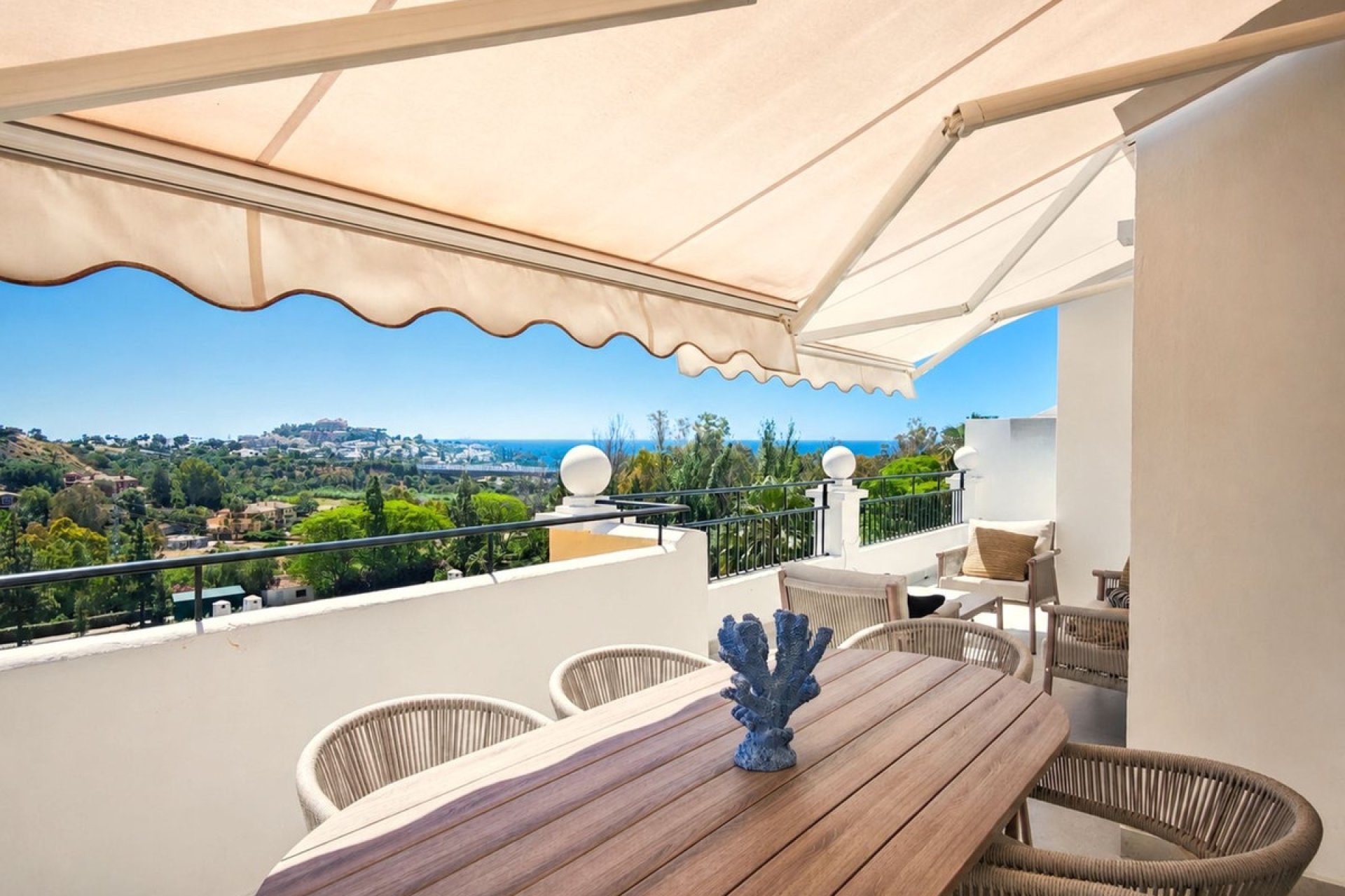 Resale - apartment - Benahavís - Benahavís Centro