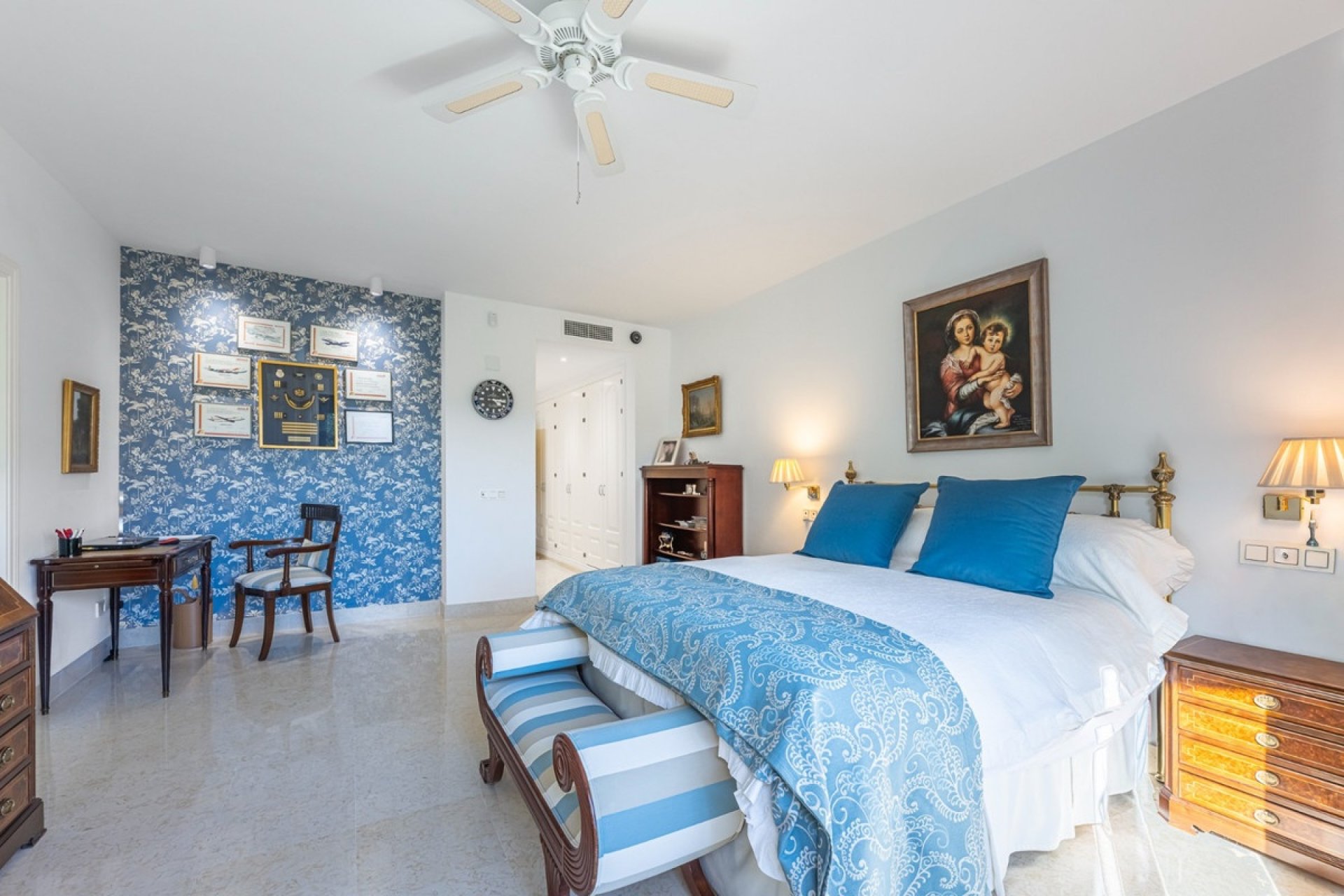 Resale - apartment - Benahavís - Benahavís Centro