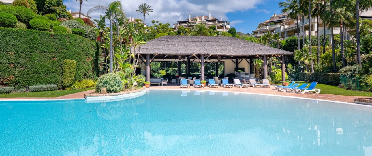 Resale - apartment - Benahavís - Benahavís Centro