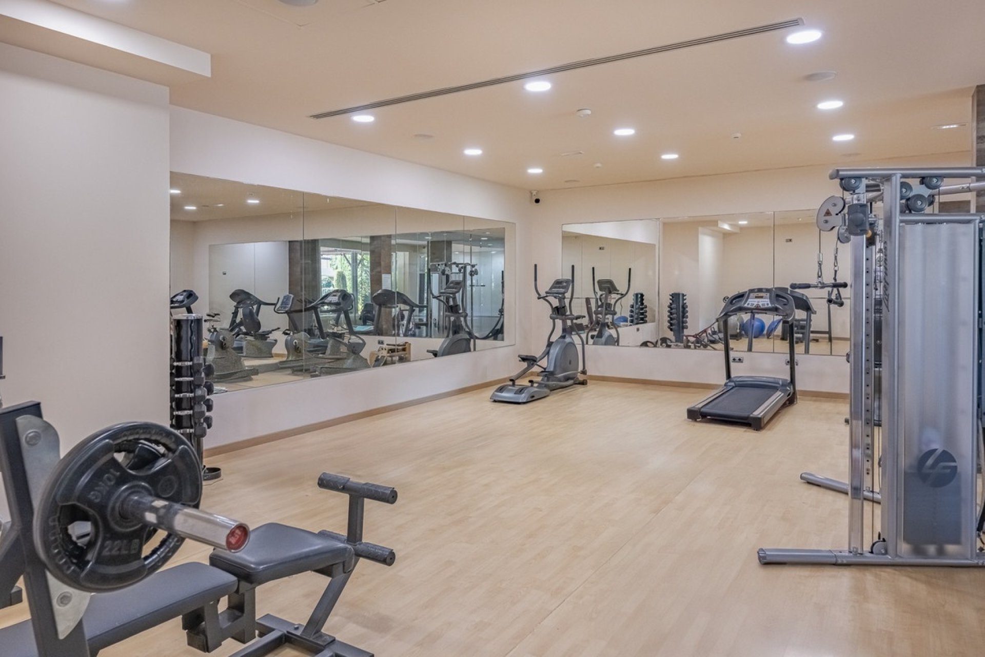 Resale - apartment - Benahavís - Benahavís Centro