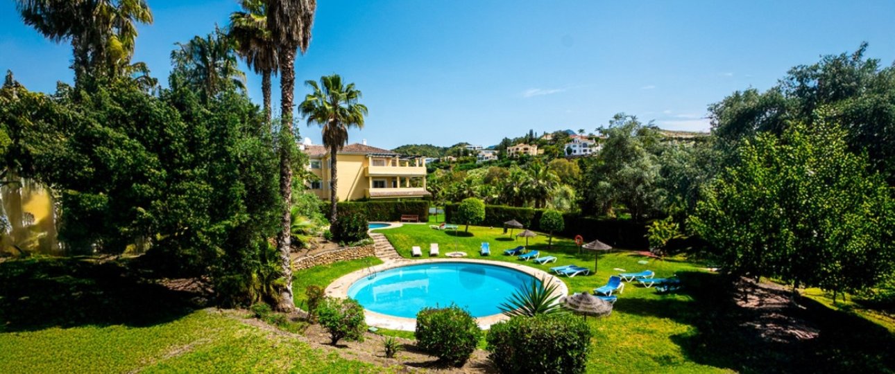 Resale - apartment - Benahavís - Benahavís Centro