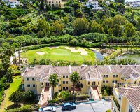 Resale - apartment - Benahavís - Benahavís Centro