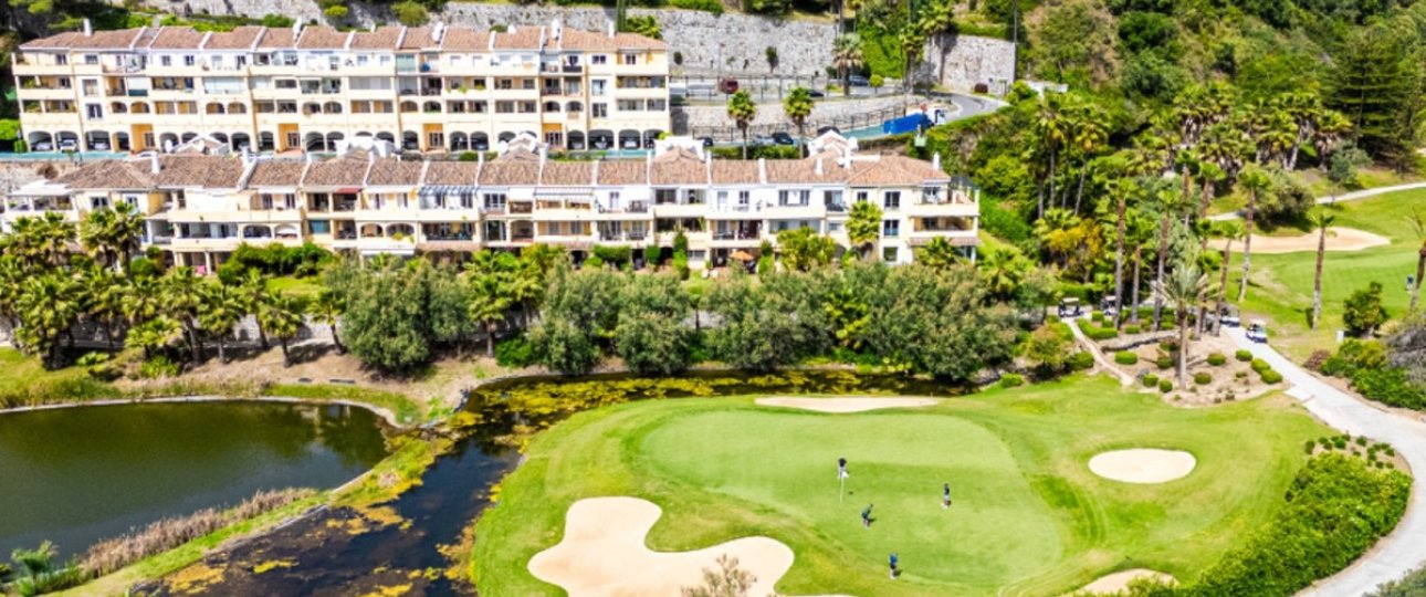 Resale - apartment - Benahavís - Benahavís Centro