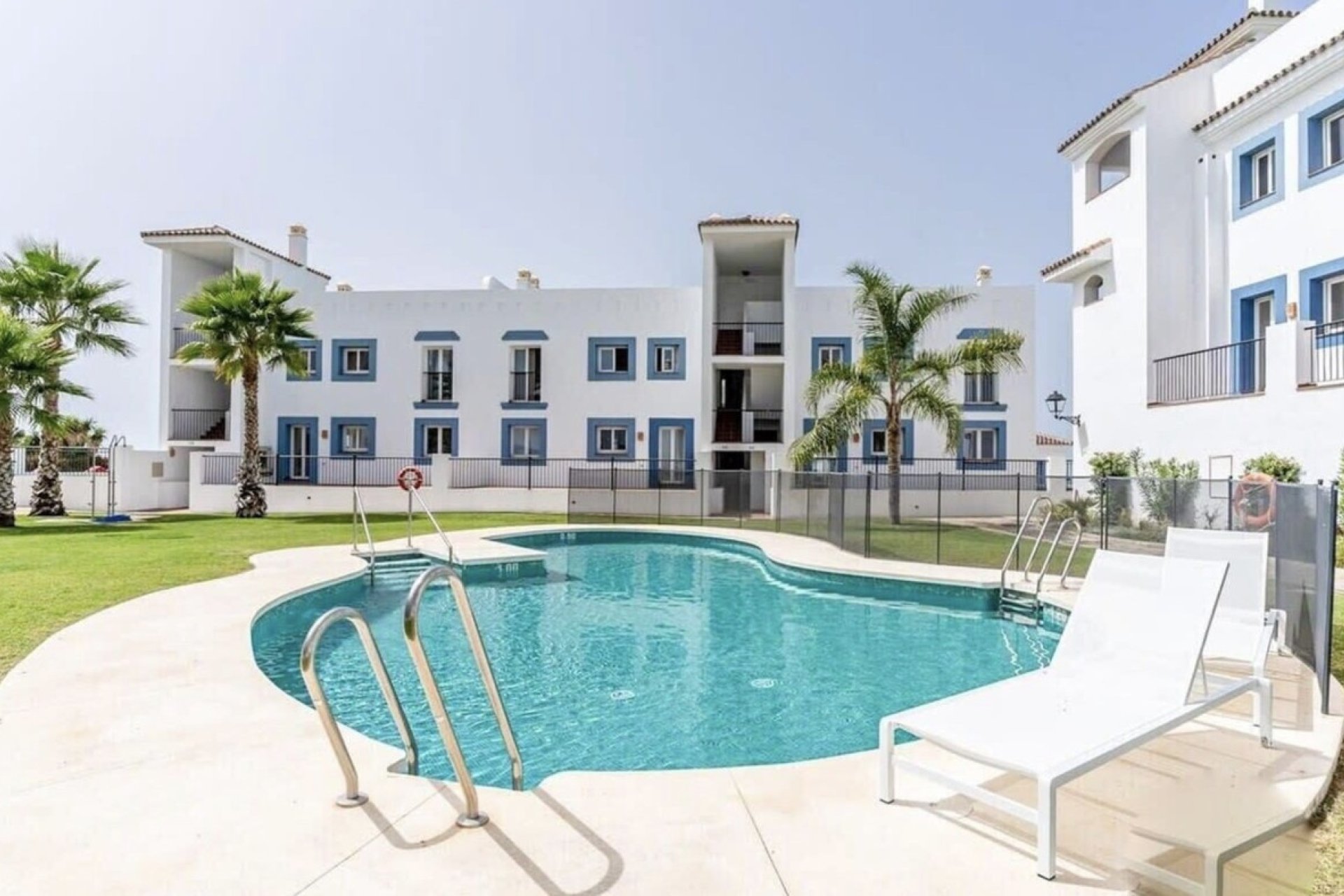Resale - apartment - Benahavís - Benahavís Centro