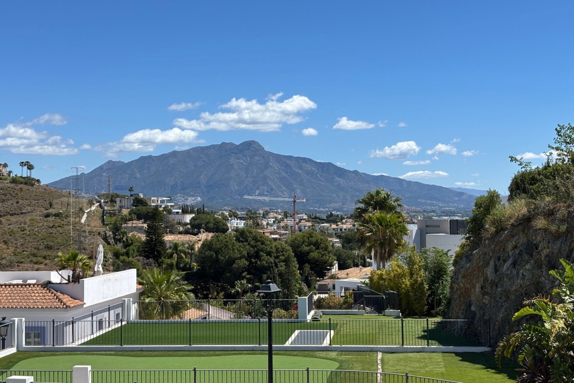 Resale - apartment - Benahavís - Benahavís Centro