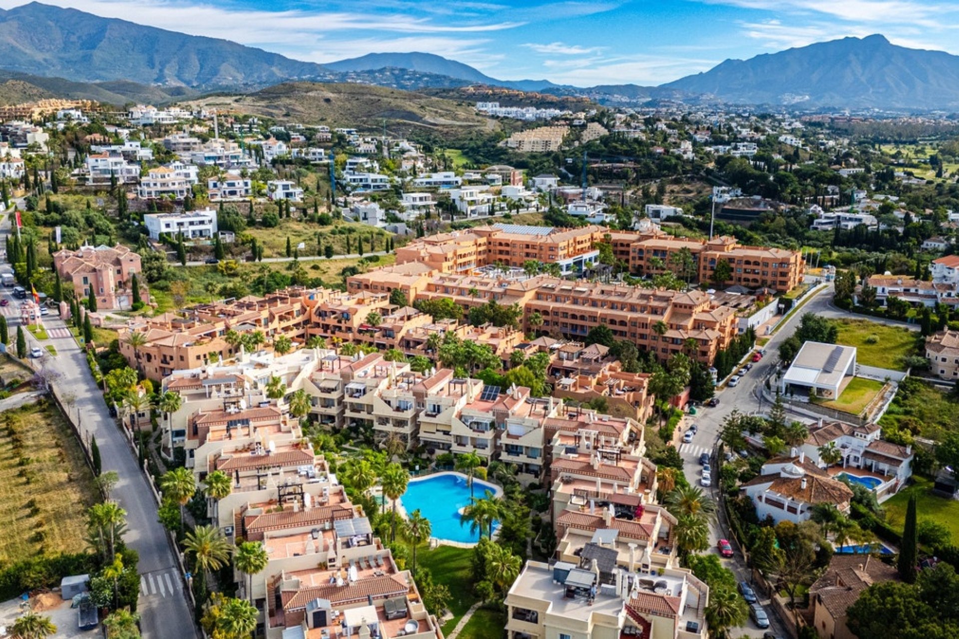 Resale - apartment - Benahavís - Benahavís Centro