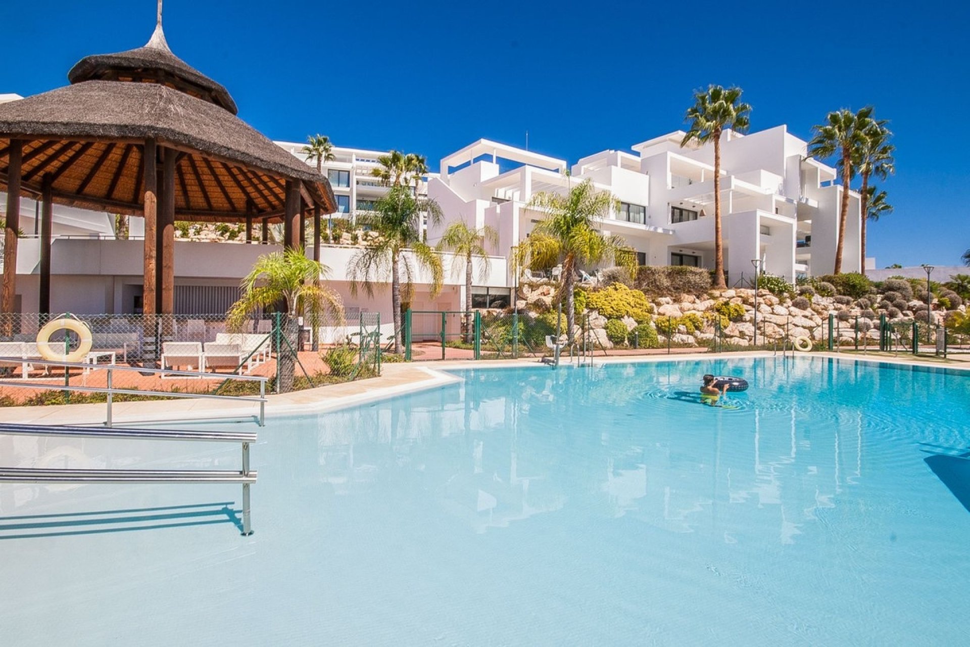 Resale - apartment - Benahavís - Benahavís Centro
