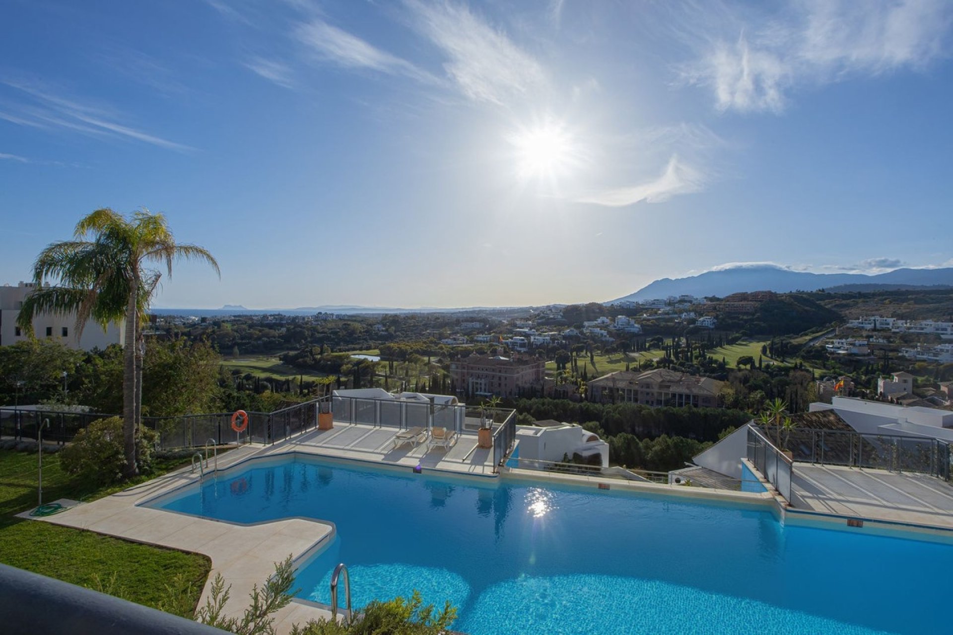 Resale - apartment - Benahavís - Benahavís Centro