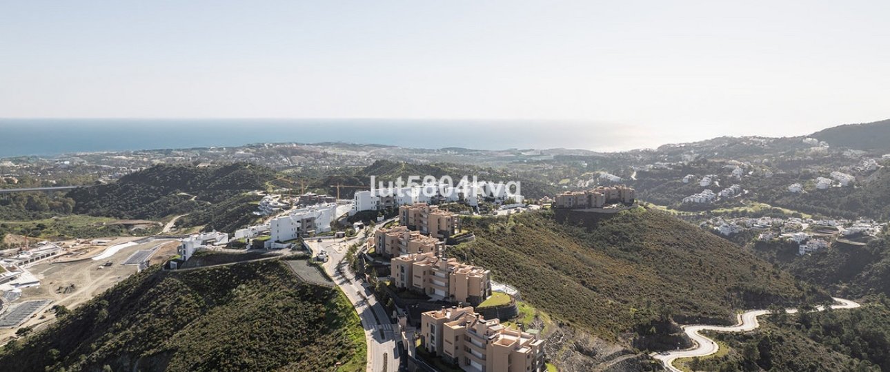 Resale - apartment - Benahavís - Benahavís Centro