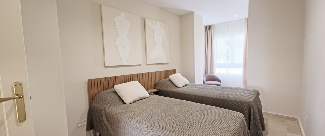Resale - apartment - Benahavís - Benahavís Centro